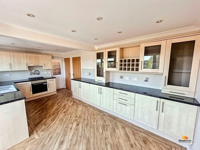 3 Bedroom Semi-Detached House To Rent In Poles Hill, Chesham, HP5