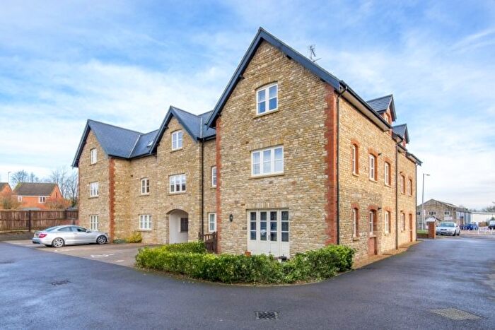1 Bedroom Flat To Rent In The Mill House, Brackley, NN13