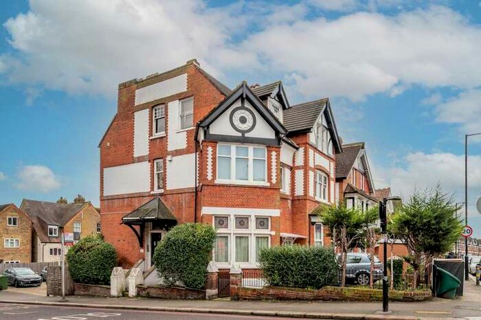 1 Bedroom Flat To Rent In Ambleside Avenue, SW16, Streatham, SW16
