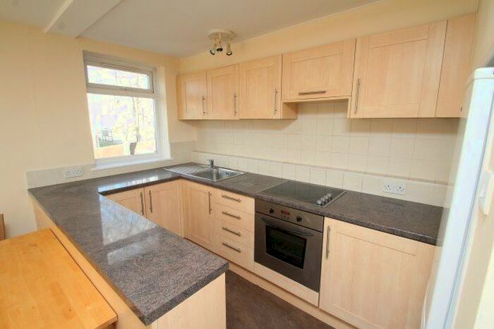 1 Bedroom Flat To Rent In Longacre Court, South Croydon, CR2