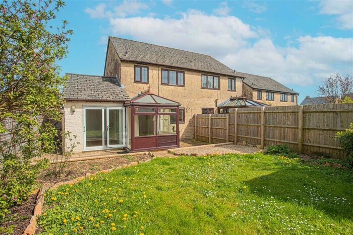 3 Bedroom Semi-Detached House For Sale In Cleaves Avenue, Colerne, Chippenham, SN14