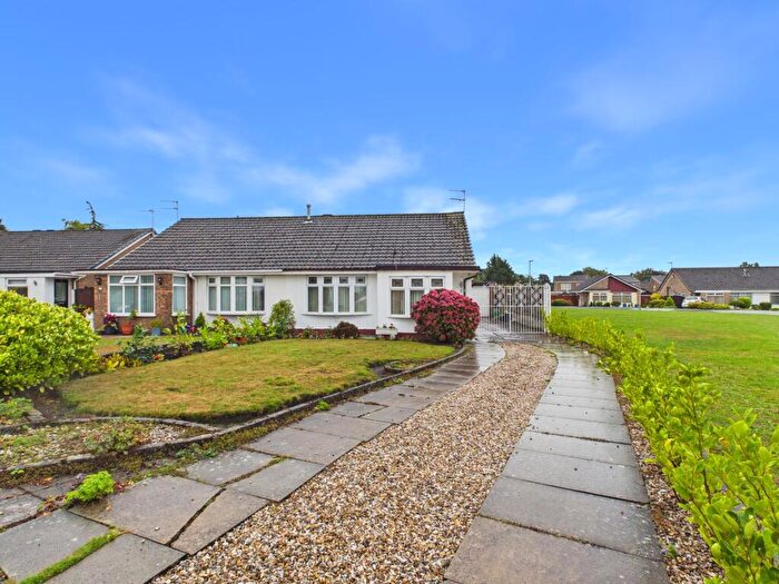 2 Bedroom Semi-Detached Bungalow For Sale In Dale Close, Liverpool, L31