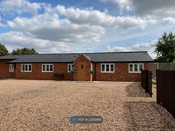 2 Bedroom Bungalow To Rent In Upper Catesby, Catesby, Daventry, NN11