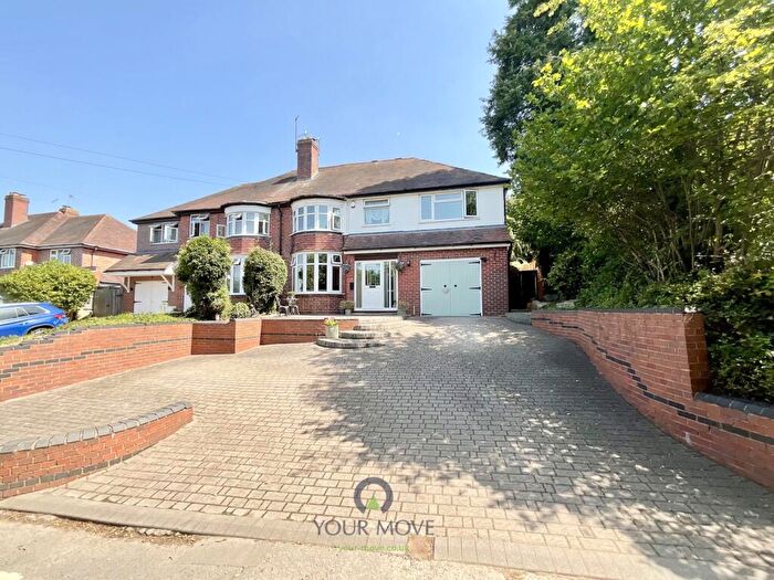 5 Bedroom Semi Detached House For Sale In St. Godwalds Road, Bromsgrove, Worcestershire, B60