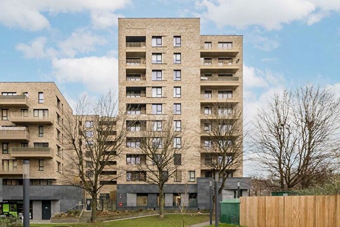 2 Bedroom Flat To Rent In Osborne Road, London, W3