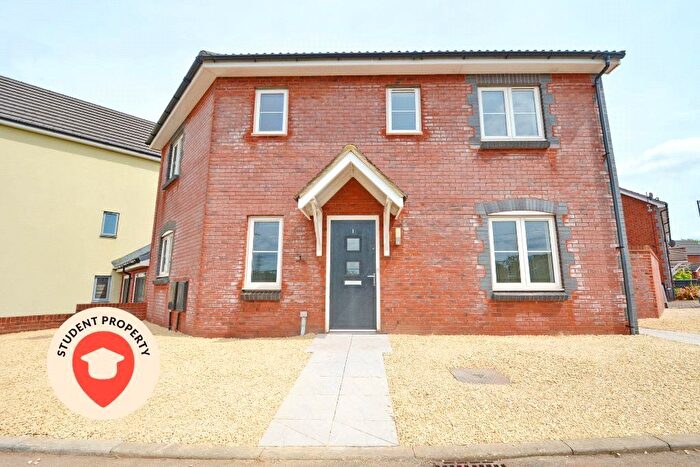 4 Bedroom Semi Detached House To Rent In Harding Road, Stoke Gifford, Bristol, South Gloucestershire, BS34