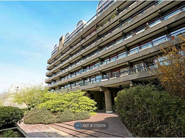 Studio To Rent In Breton House Barbican, London, EC2Y