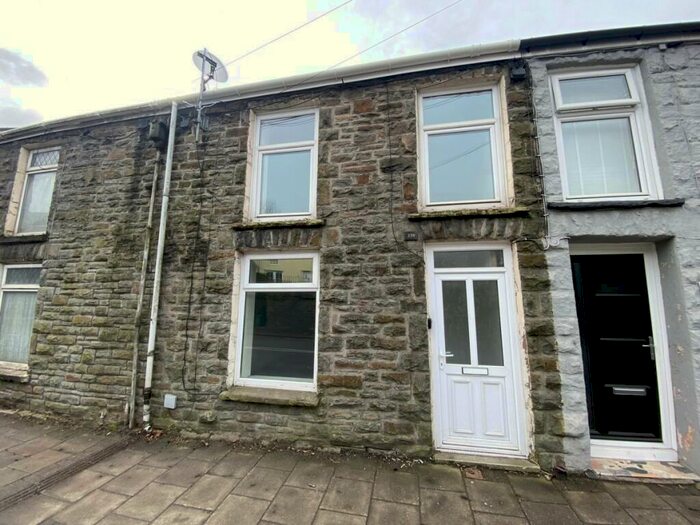 3 Bedroom Terraced House To Rent In Tyntyla Road Pentre - Pentre, CF41