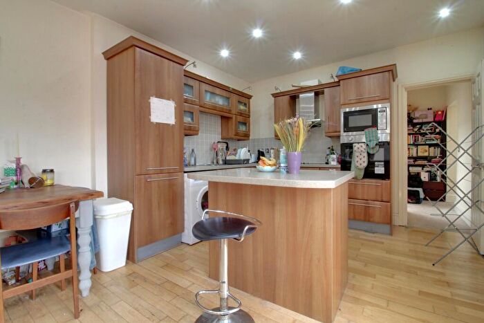 2 Bedroom Apartment To Rent In Tenby Street, Jewellery Quarter, Birmingham, B1