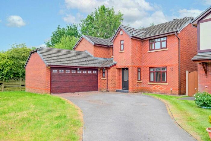 4 Bedroom Detached House For Sale In Willow Park, Oswaldtwistle, Accrington, Lancashire, BB5