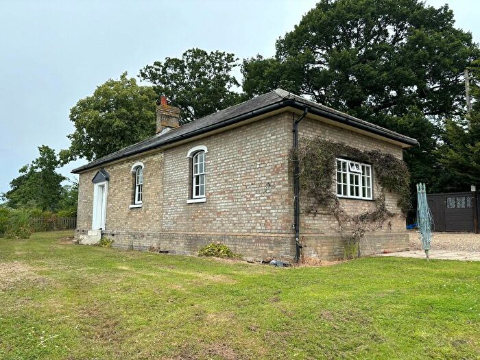 2 Bedroom Detached Bungalow To Rent In Wakes Hall Lodge, Wakes Colne, CO6