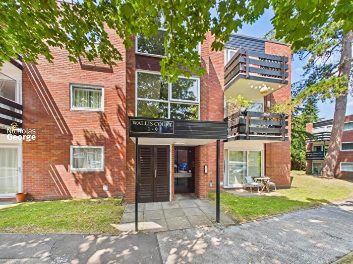 1 Bedroom Apartment For Sale In Wake Green Park, Belle Walk, Moseley, B13