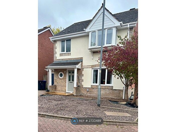 3 Bedroom Detached House To Rent In Dunley Way, Bishopdown, Salisbury, SP1