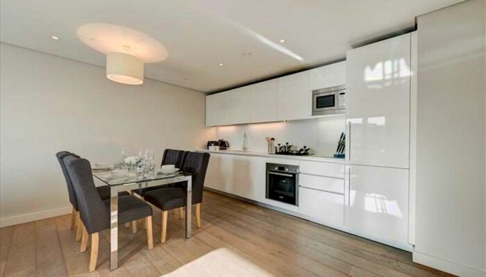 3 Bedroom Apartment To Rent In Merchant Square, Paddington, W2