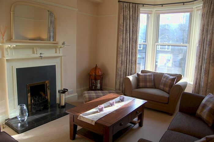 3 Bedroom Flat To Rent In Osborne Place, West End, Aberdeen AB25
