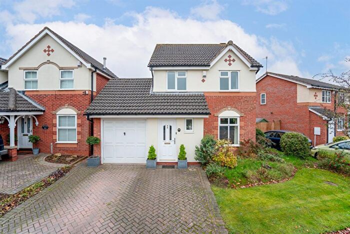 3 Bedroom Detached House For Sale In May Bank, Malvern, Worcestershire, WR14