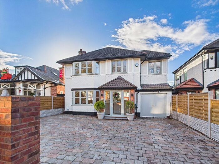 5 Bedroom Detached House For Sale In Aigburth Road, Aigburth, Liverpool., L19