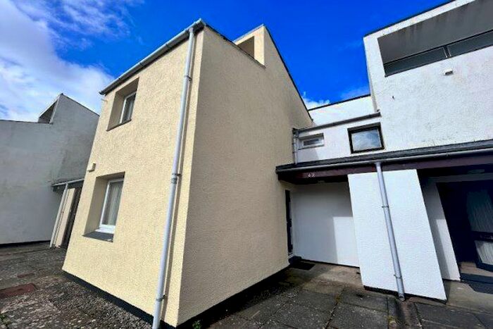 2 Bedroom Maisonette To Rent In South Snowdon Wharf, Porthmadog, LL49