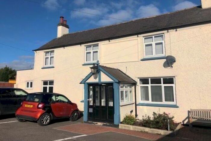 1 Bedroom Flat To Rent In Town Street, Nottingham NG16