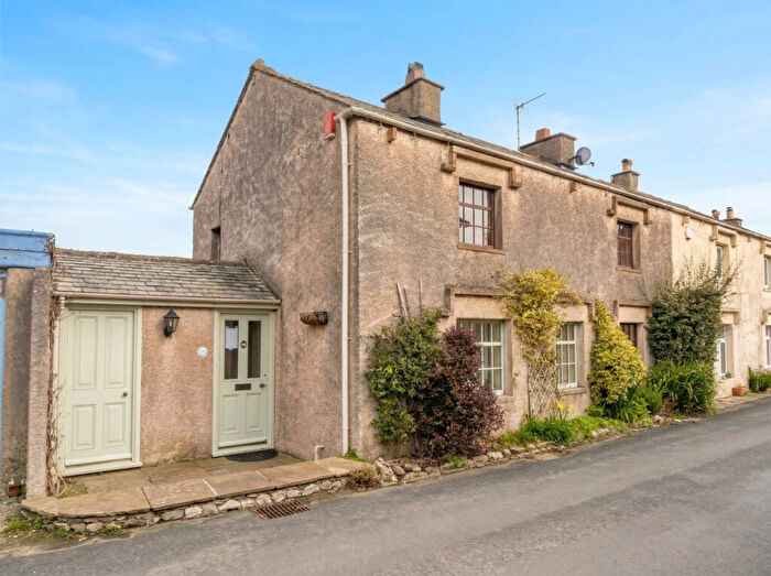 2 Bedroom Cottage For Sale In Dykes Lane, Carnforth, LA5