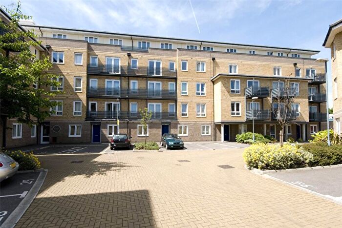 1 Bedroom Flat To Rent In Rosegate House, Hereford Road, London, E3