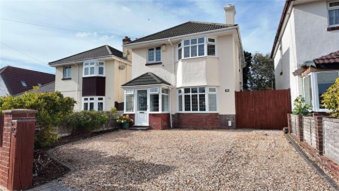 3 Bedroom Detached House For Sale In Mellstock Road, Poole, Dorset, BH15