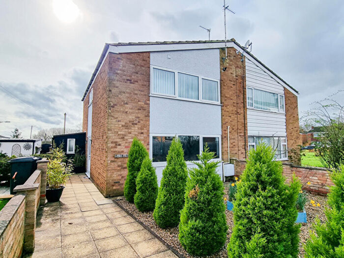 3 Bedroom Semi-Detached House For Sale In Westward Deals, Kedington, CB9