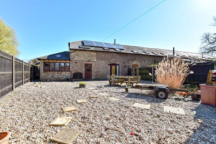 4 Bedroom End Of Terrace House For Sale In Felderland Close, Worth, Deal, Kent, CT14