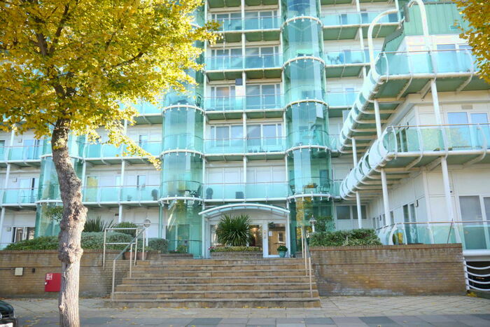 2 Bedroom Flat To Rent In Tower Point, Sydney Road, Enfield, EN2