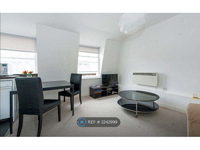 1 Bedroom Flat To Rent In Denmark Street, Bristol, BS1
