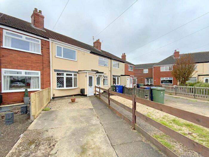 2 Bedroom Terraced House For Sale In Grove Crescent, Grimsby, DN32
