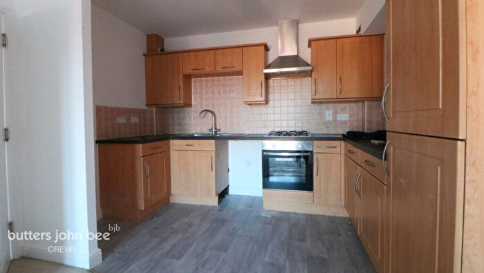 2 Bedroom Flat To Rent In Blount Close, Crewe, CW1