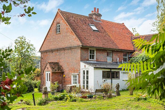 4 Bedroom House For Sale In Beech Grove Cottages, Chisbridge Lane, SL7