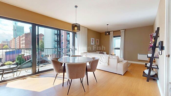 2 Bedroom Apartment For Sale In Canal Point, New Union Street, Ancoats, M4