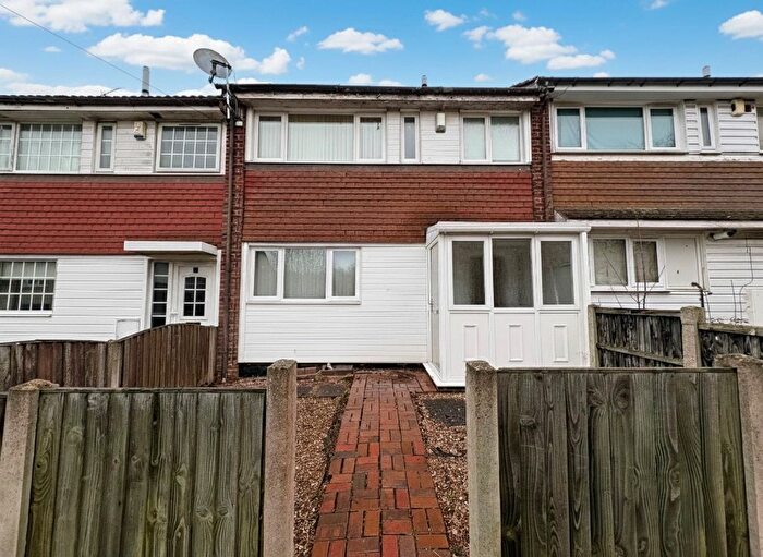 3 Bedroom Property To Rent In Woolsington Close, Nottingham, NG8