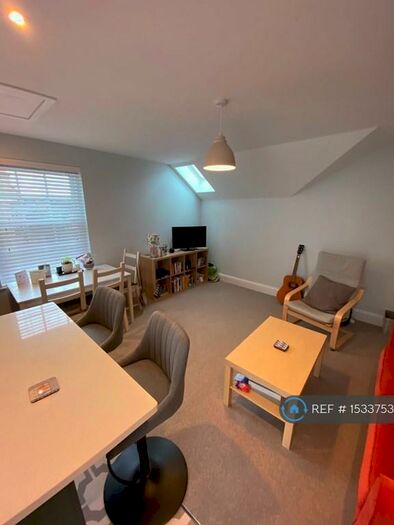 2 Bedroom Flat To Rent In Huntingdon Street, St. Neots, PE19