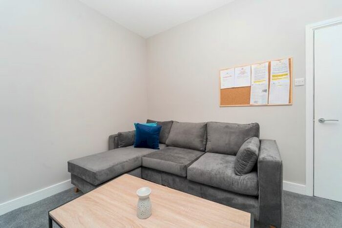 2 Bedroom Terraced House To Rent In Carlton Avenue, Rusholme, Manchester, M14