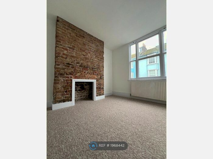 6 Bedroom Terraced House To Rent In Over Street, Brighton, BN1