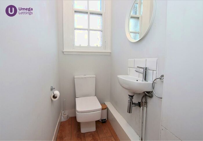 1 Bedroom Flat To Rent In Bailie Fyfe's Close, Old Town, Edinburgh, EH1