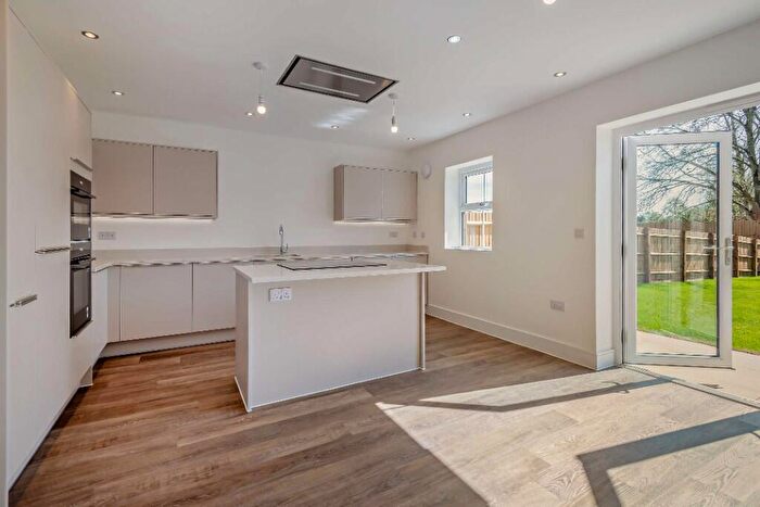 4 Bedroom Detached House For Sale In North Road, Engine Common, Yate, BS37