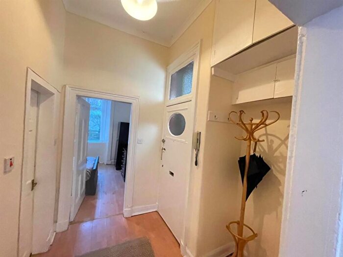 1 Bedroom Flat To Rent In , Somerville Drive Mount Florida, Glasgow, G42