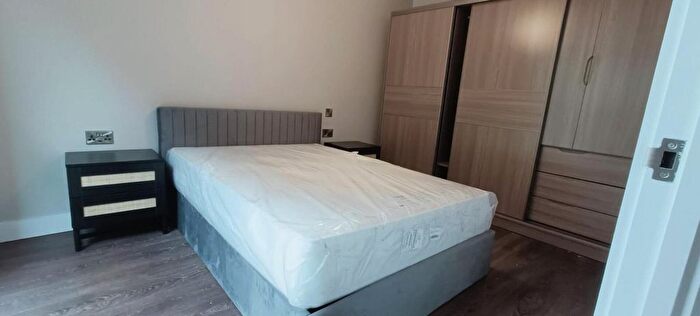 1 Bedroom Flat To Rent In Aquitania West Waterloo Place, Treskillion Way, Liverpool, L3