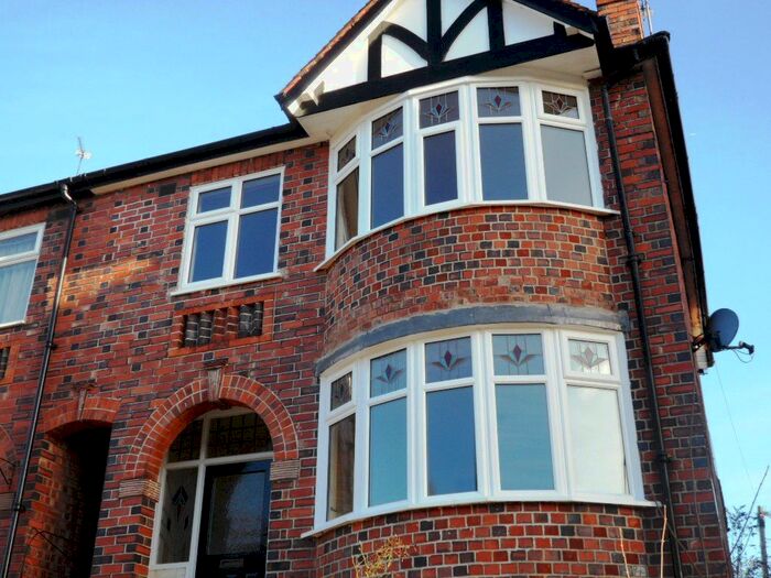 3 Bedroom Semi-Detached House To Rent In Aylestone Road, Leicester, LE2