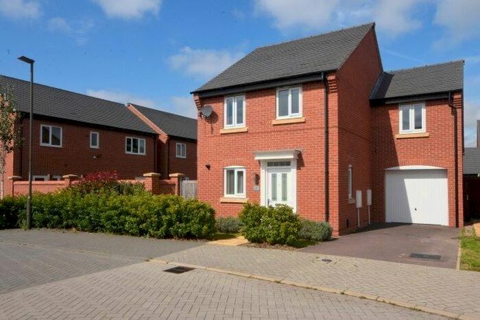 3 Bedroom Property To Rent In Sundew Court, Derby, DE24
