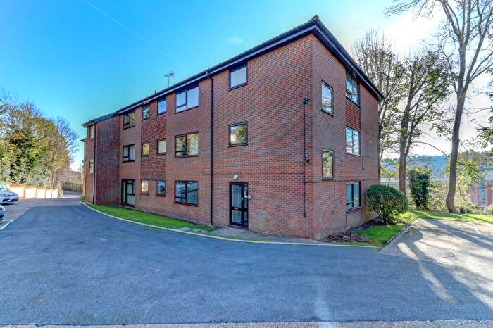 2 Bedroom Apartment For Sale In Cock Lane, High Wycombe, Buckinghamshire, HP13