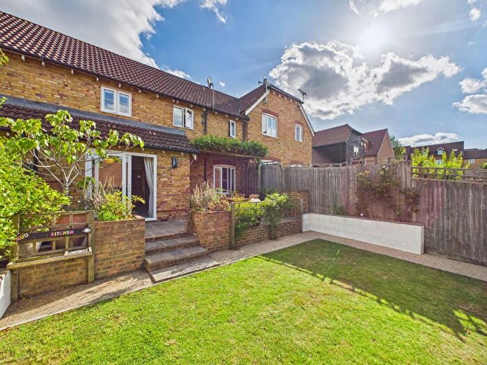3 Bedroom Terraced House For Sale In Greyhound Chase, Ashford, TN23