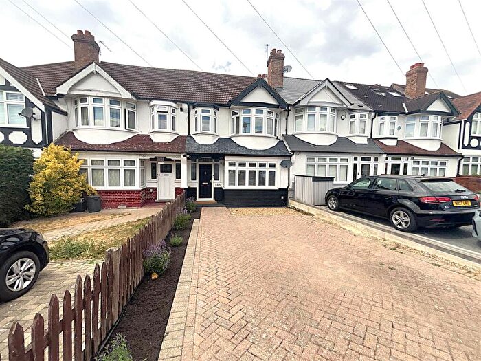3 Bedroom Terraced House For Sale In Wickham Chase, West Wickham, BR4