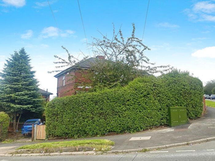2 Bedroom Semi-Detached House For Sale In Manor Oaks Place, Sheffield, S2
