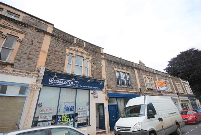 3 Bedroom Apartment To Rent In Top Floor Maisonette, Chandos Road, BS6