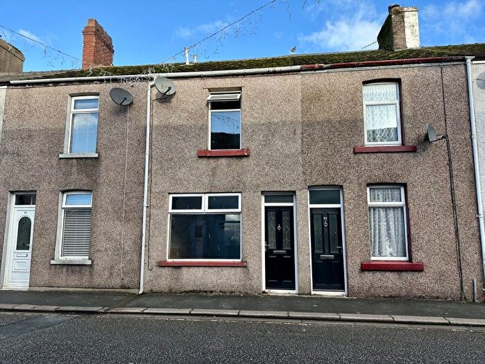 3 Bedroom Terraced House For Sale In Wellington Street, Millom, Cumbria, LA18